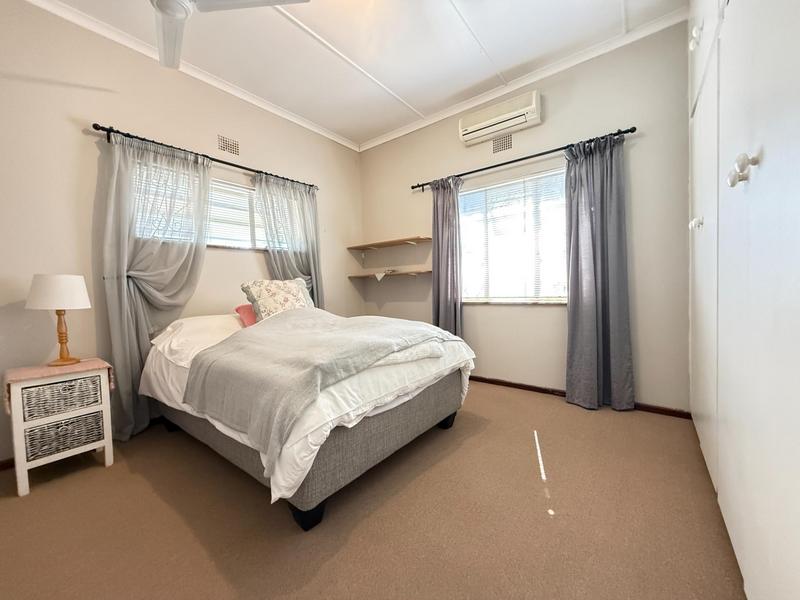 5 Bedroom Property for Sale in Amandelrug Western Cape